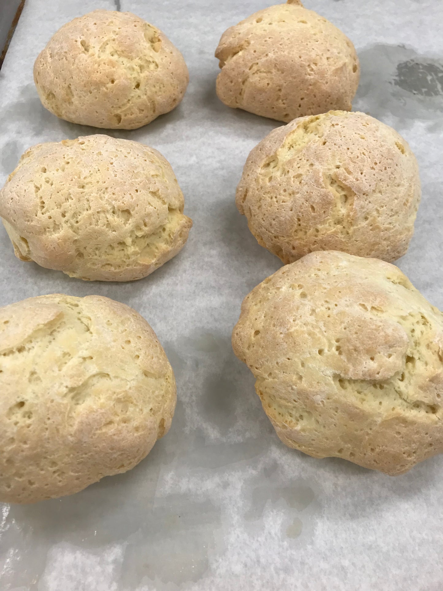 Gluten-Free Dinner Rolls (6)