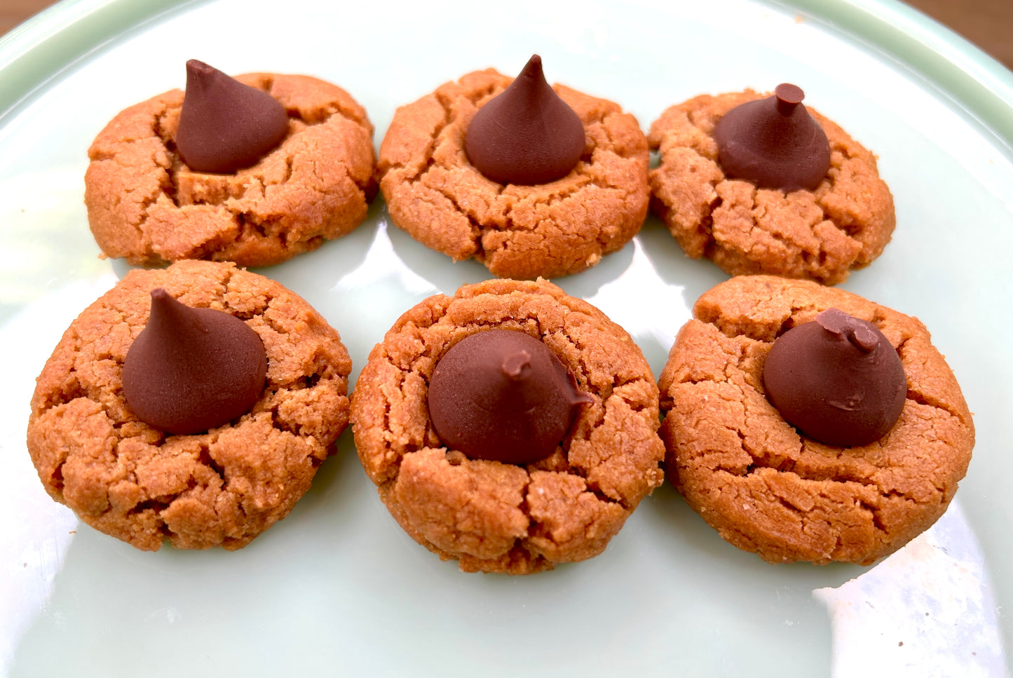 Gluten-Free Peanut Butter Kiss Cookies (6)
